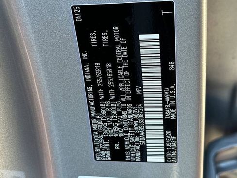 Certified 2025 Toyota Grand Highlander AWD image 41