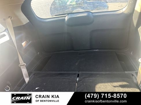 Used 2023 Ford Explorer XLT RWD image 29