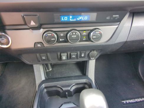 Used 2023 Toyota Tacoma TRD Sport image 20