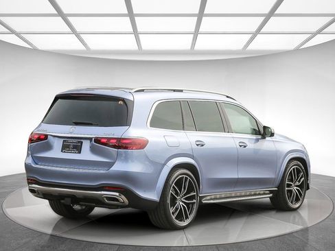 New 2026 Mercedes-Benz GLS 580 4MATIC image 4
