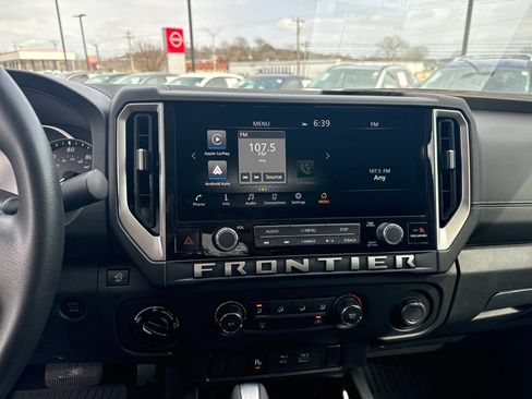 New 2026 Nissan Frontier SV w/ Tow Package AWD/4WD image 21