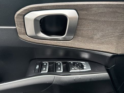 Used 2022 Kia Sorento X-Line EX image 12
