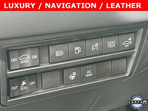 Used 2023 Toyota Sequoia Platinum image 22