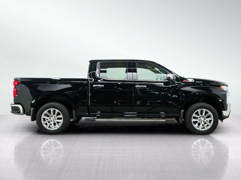 Used 2022 Chevrolet Silverado 1500 LTZ w/ Z71 Off-Road Package AWD/4WD image 6