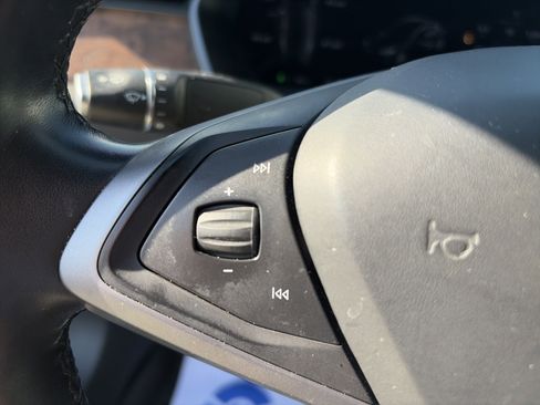 Used 2018 Tesla Model S 75D image 41