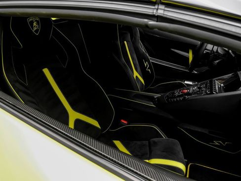 Used 2017 Lamborghini Aventador LP 750-4 Superveloce AWD/4WD image 35