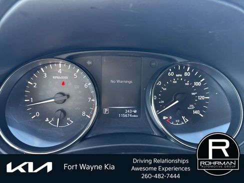 Used 2017 Nissan Rogue Sport SV w/ SV All-Weather Package AWD/4WD image 10