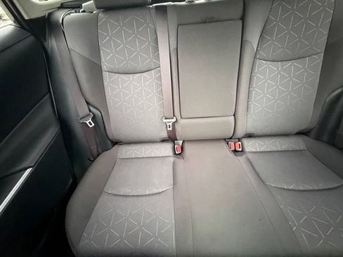 Used 2020 Toyota RAV4 XLE w/ Convenience Package AWD/4WD image 13