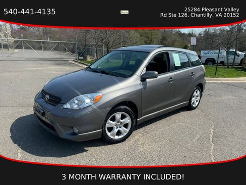 Used 2006 Toyota Matrix XR FWD image 3