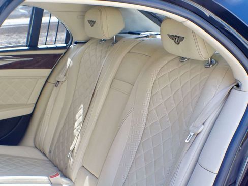 Used 2018 Bentley Flying Spur S V8 AWD/4WD image 53