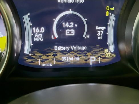 Used 2022 Jeep Wrangler Unlimited Sahara image 8