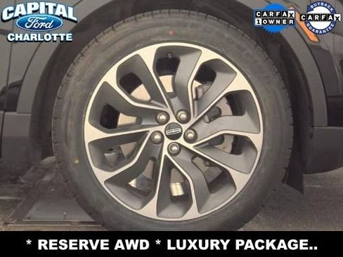 Used 2023 Lincoln Nautilus Reserve w/ Luxury Package AWD/4WD image 10