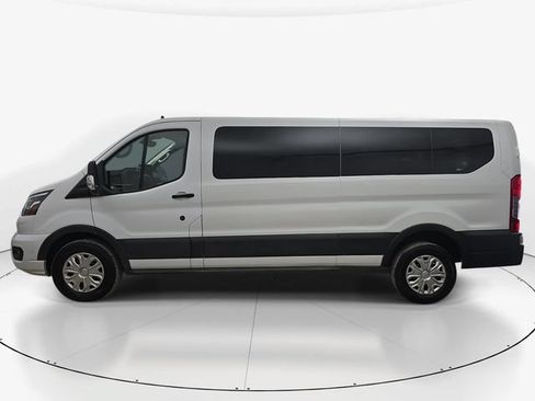 Used 2023 Ford Transit 350 XLT RWD image 9