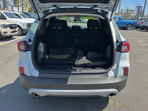 Used 2025 Ford Escape Active image 12