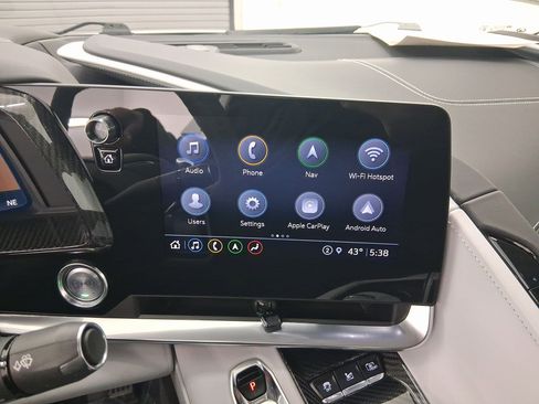 Used 2021 Chevrolet Corvette 3LT w/ Z51 Performance Package image 21