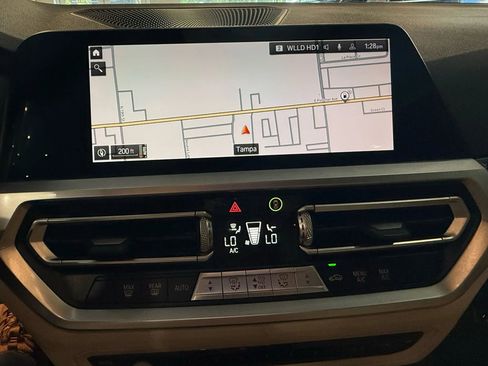 Used 2020 BMW 330i Sedan w/ Driving Assistance Package image 31