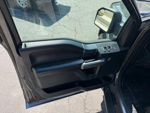 Used 2018 Ford F150 XLT w/ Equipment Group 302A Luxury AWD/4WD image 34