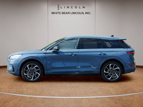 Used 2024 Lincoln Corsair Grand Touring w/ Equipment Group 302A AWD/4WD image 8
