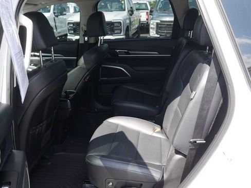 Used 2025 Kia Telluride S AWD/4WD image 26