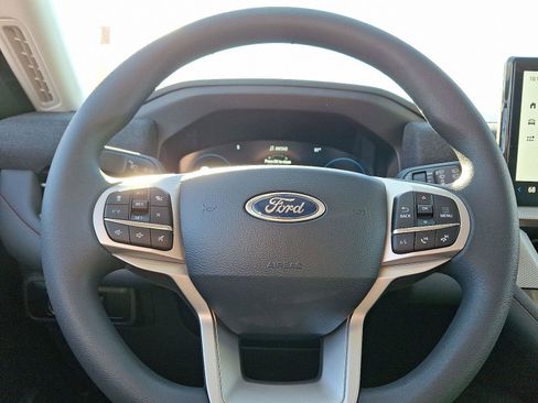 New 2026 Ford Explorer Active image 13