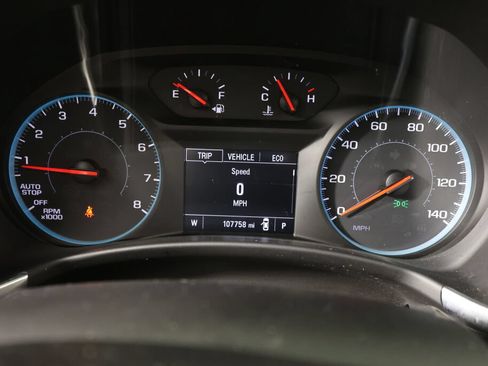 Used 2018 Chevrolet Equinox LS FWD image 29