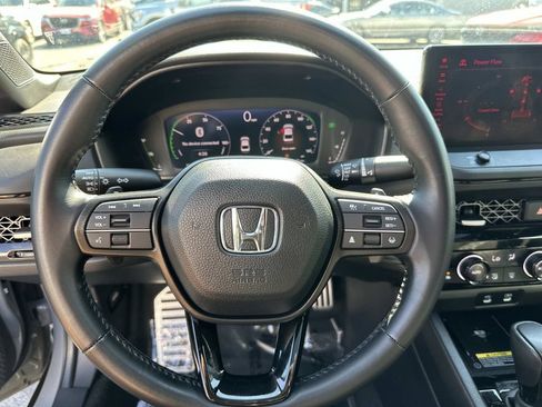 Used 2025 Honda Accord Sport image 16