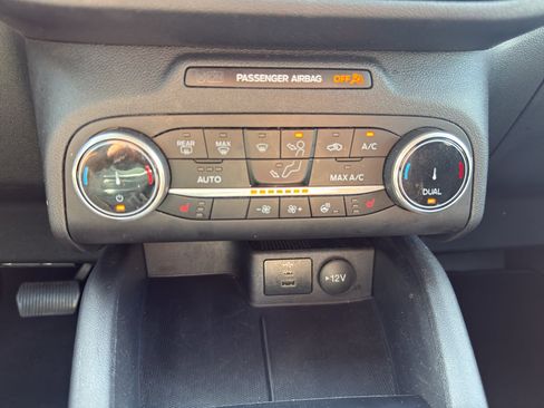 Used 2024 Ford Escape Active AWD/4WD image 17