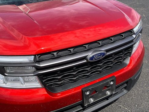 Used 2023 Ford Maverick XLT FWD image 30