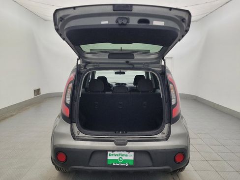 Used 2019 Kia Soul FWD image 29