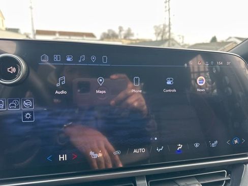 New 2026 Chevrolet Equinox EV RS image 21