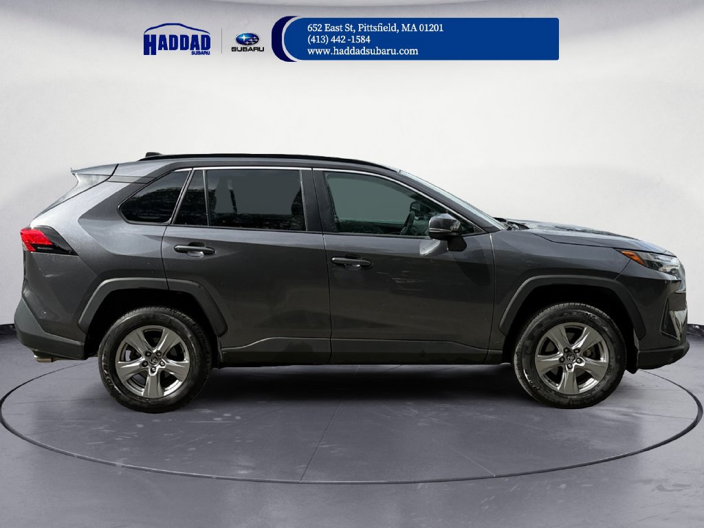 Used 2024 Toyota RAV4 XLE w/ Convenience Package AWD/4WD image 4