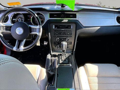 Used 2013 Ford Mustang Premium w/ Comfort Pkg image 16