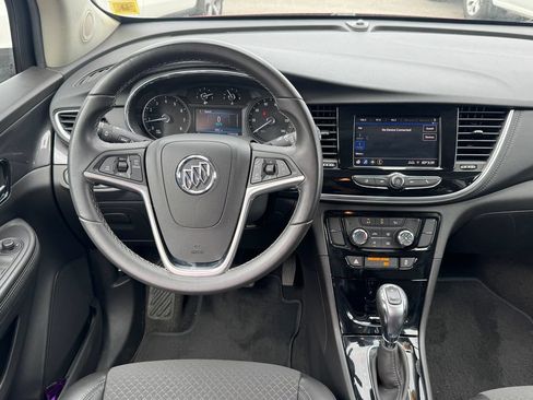 Used 2022 Buick Encore Preferred w/ Safety Package AWD/4WD image 13