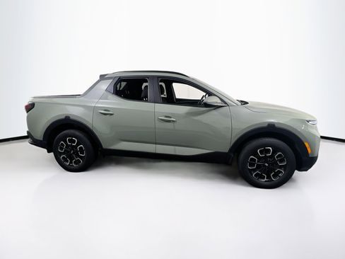 Used 2023 Hyundai Santa Cruz SEL Premium image 4