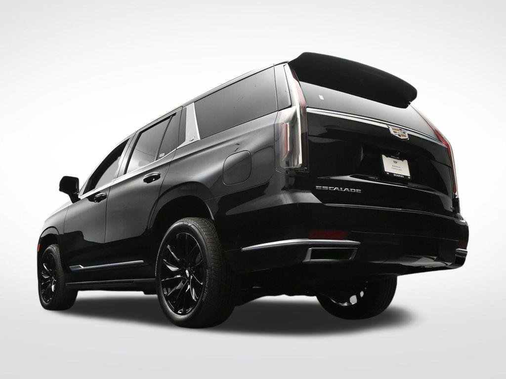 Used 2022 Cadillac Escalade Luxury w/ LPO, Illumination Package AWD/4WD image 26