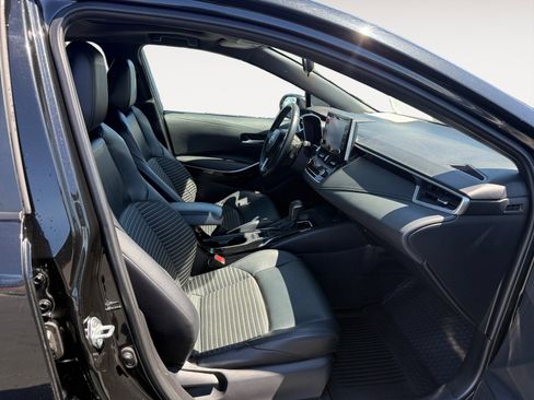 Used 2022 Toyota Corolla XSE w/ Carpet Mat Package (TMS) image 19