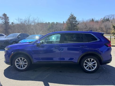 Used 2024 Honda CR-V EX image 2