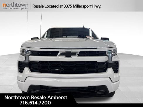 Used 2025 Chevrolet Silverado 1500 RST w/ Convenience Package II AWD/4WD image 3