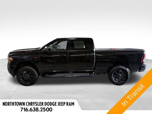 Used 2022 RAM 2500 Big Horn w/ Night Edition AWD/4WD image 3