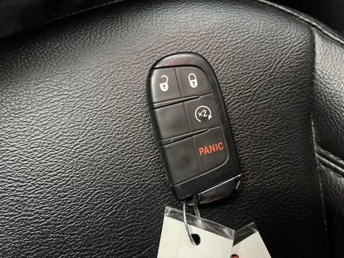 Used 2020 Jeep Compass Altitude image 23