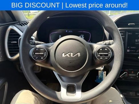 Used 2024 Kia Soul LX w/ Option Group 015 FWD image 31