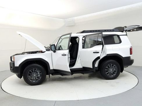 Used 2025 Toyota Land Cruiser 1958 AWD/4WD image 10