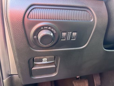 New 2026 Jeep Grand Wagoneer 4WD image 8