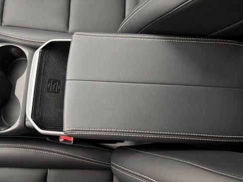 New 2026 GMC Terrain Elevation w/ Elevation Premium Package image 30