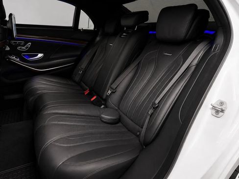Used 2015 Mercedes-Benz S 63 AMG 4MATIC Sedan image 12