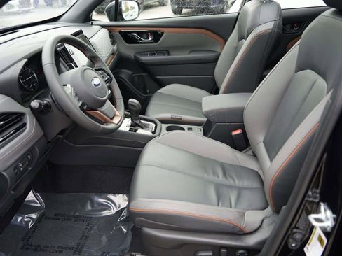 Used 2025 Subaru Forester Sport image 13