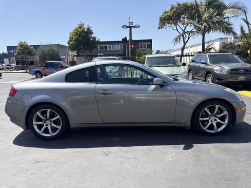 Used 2005 INFINITI G35 Coupe w/ (P01) Premium Pkg image 6