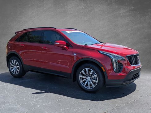 Certified 2023 Cadillac XT4 Sport w/ Enhanced Visibility Package FWD image 6