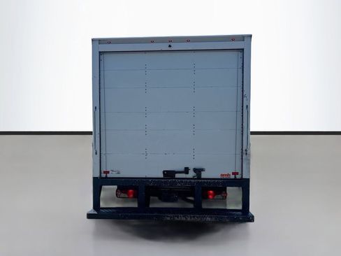 Used 2019 Mercedes-Benz Sprinter 170 image 4