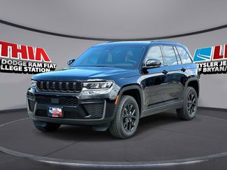New 2026 Jeep Grand Cherokee Altitude RWD video 1